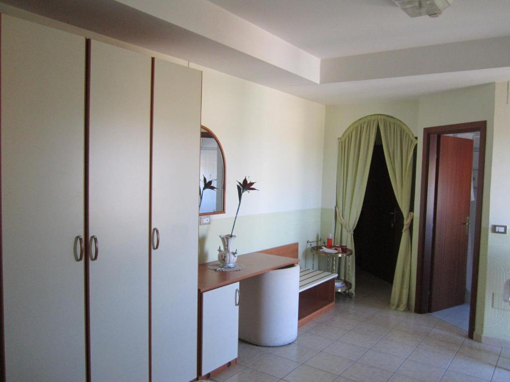 Tourist Hotel Potenza Room photo