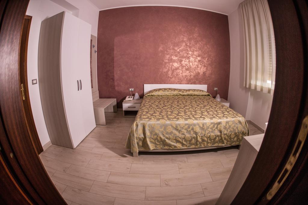 Tourist Hotel Potenza Room photo